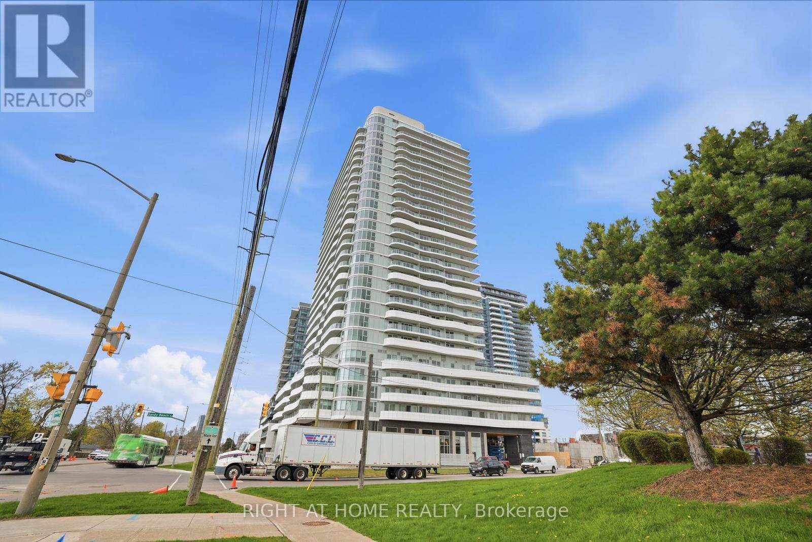504 - 1010 SANDY BEACH ROAD, Pickering, Ontario