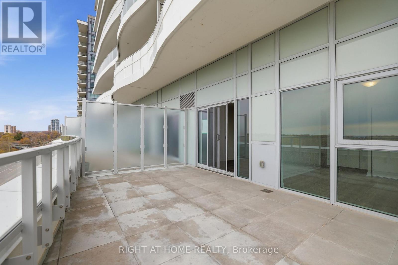 504 - 1010 Sandy Beach Road, Pickering, Ontario  L1W 3V9 - Photo 20 - E13107624