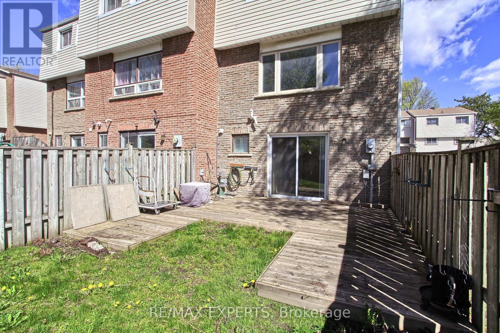 16 - 1655 Geta Circle, Pickering, Ontario  L1V 3B5 - Photo 43 - E13107630