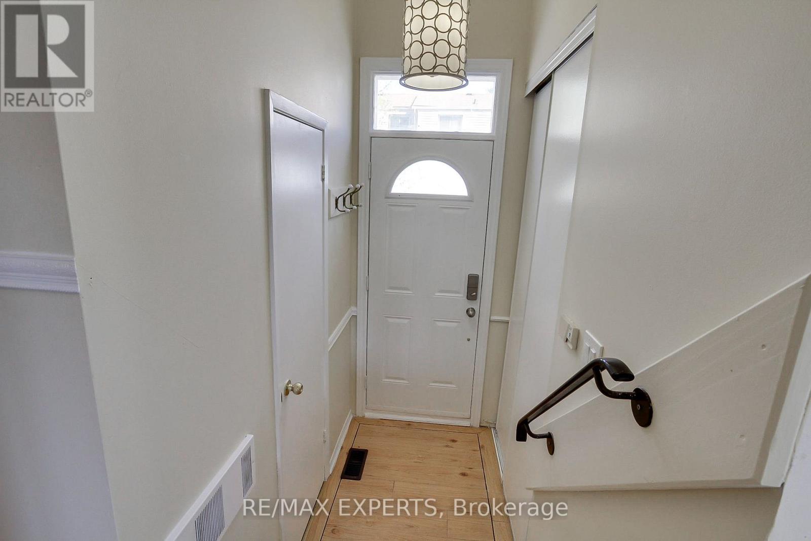16 - 1655 Geta Circle, Pickering, Ontario  L1V 3B5 - Photo 7 - E13107630