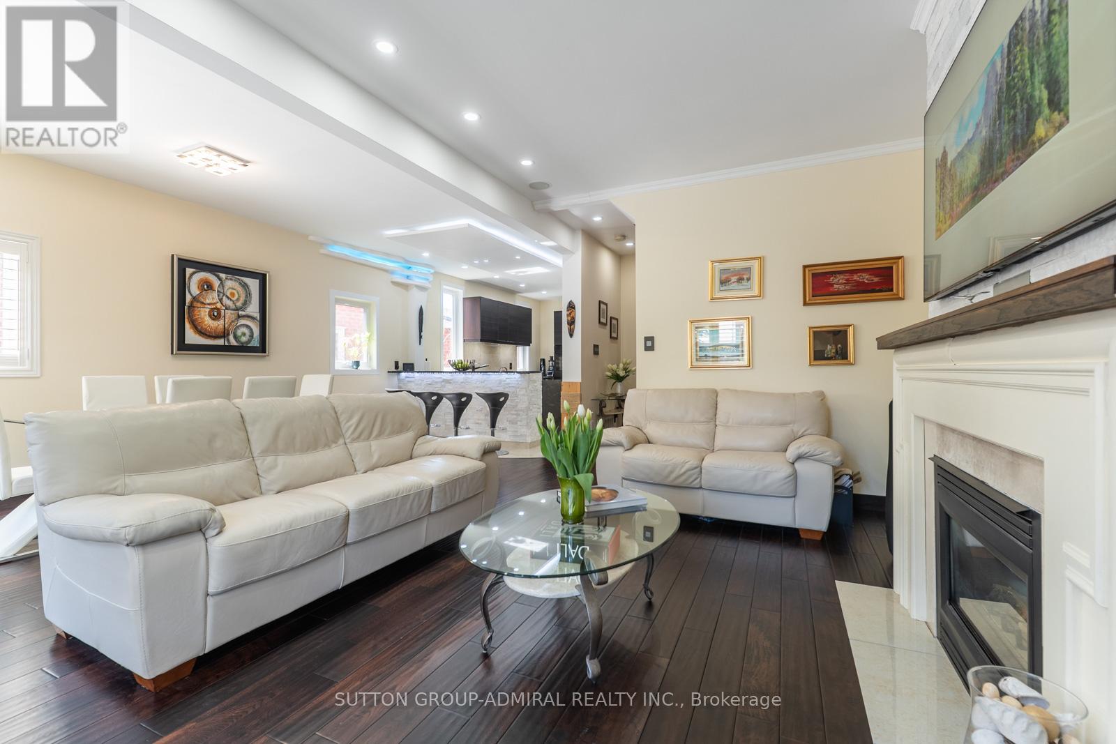 626 College Manor Drive, Newmarket, Ontario  L3Y 8M7 - Photo 15 - N13107628