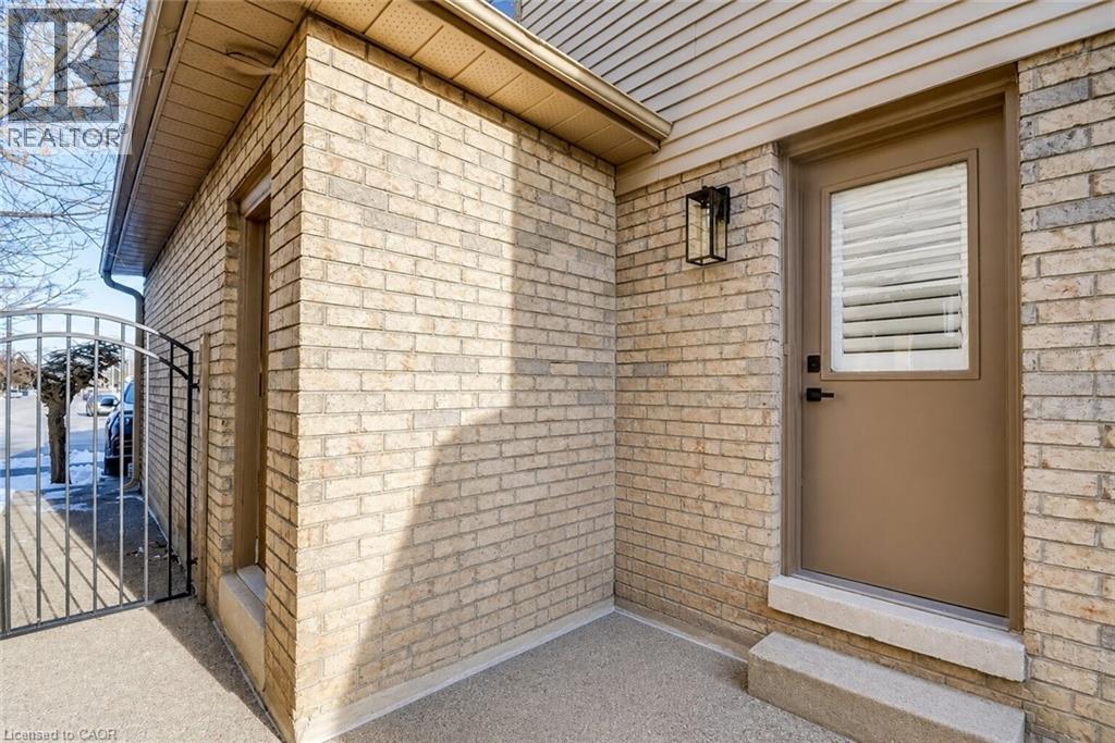 3007 Headon Forest Drive Unit# Bsmt, Burlington, Ontario  L7M 3Y2 - Photo 3 - 40823433