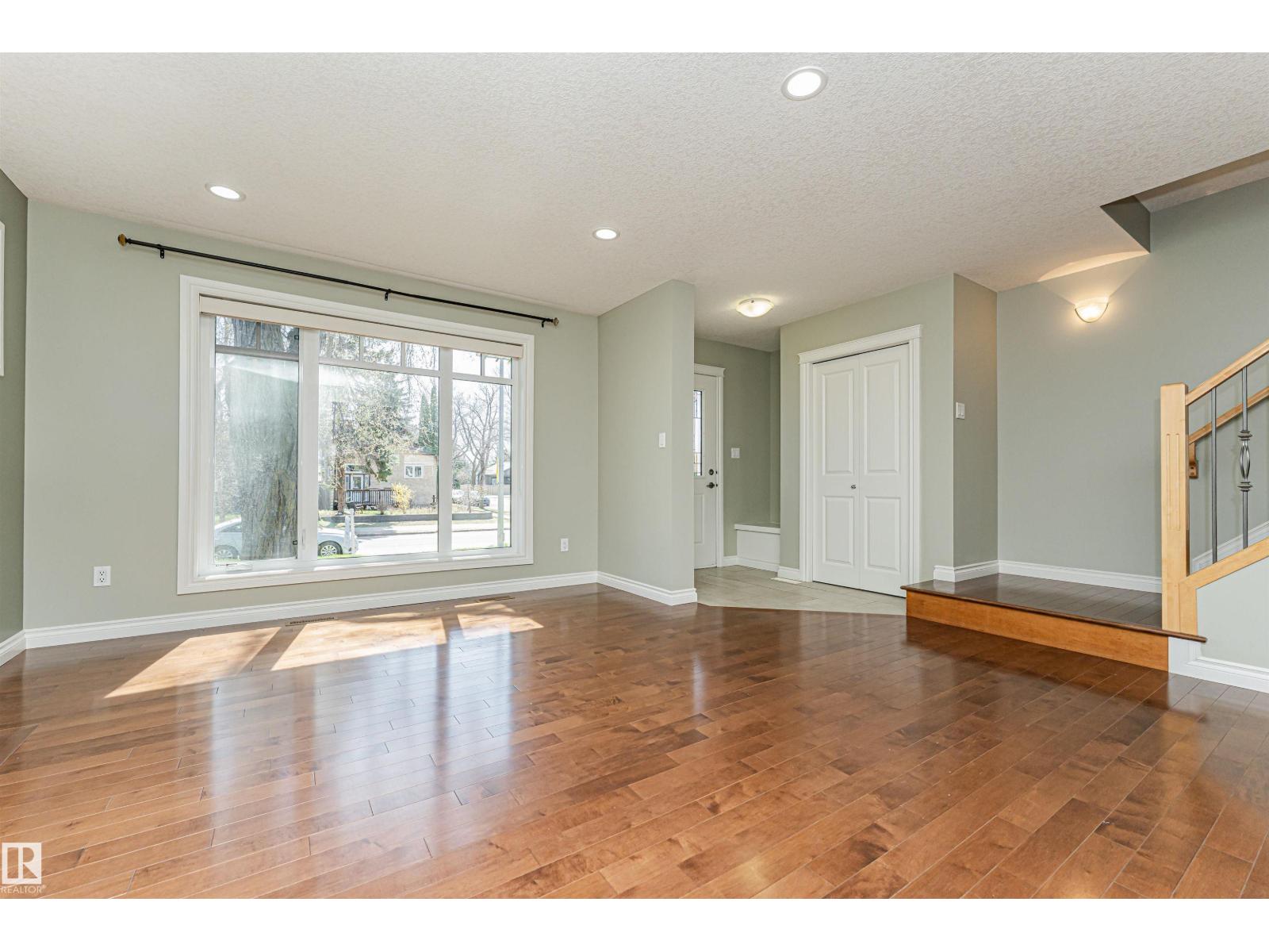 8530 76 Av Nw, Edmonton, Alberta  T6J 0J3 - Photo 9 - E4486858