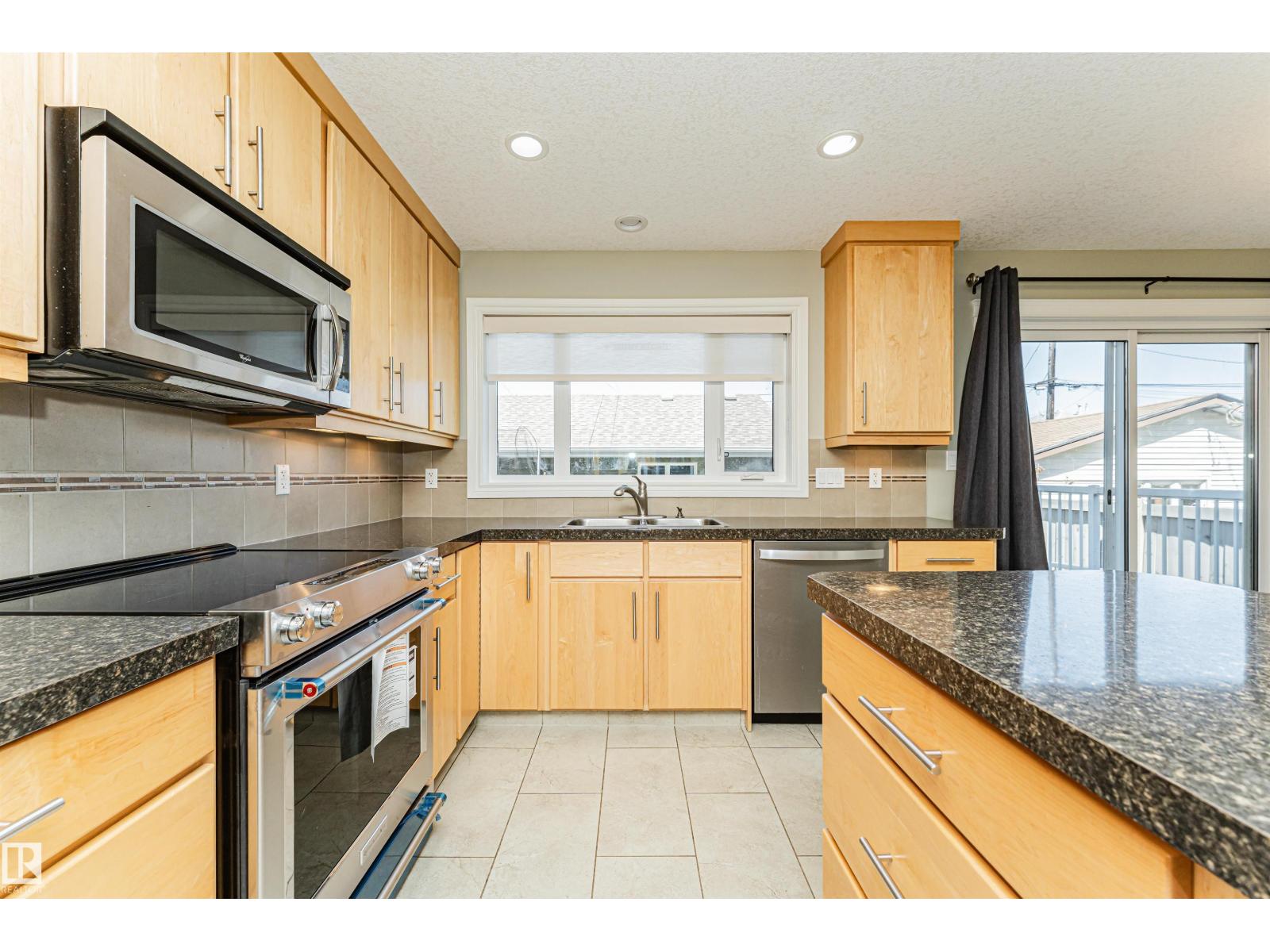 8530 76 Av Nw, Edmonton, Alberta  T6J 0J3 - Photo 16 - E4486858