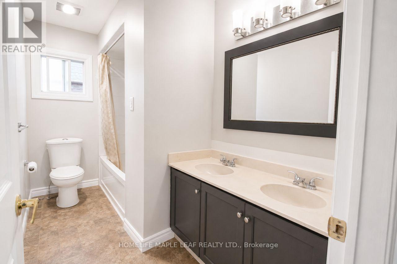 32 Brydon Crescent, Brampton, Ontario  L6X 3H2 - Photo 14 - W13107626