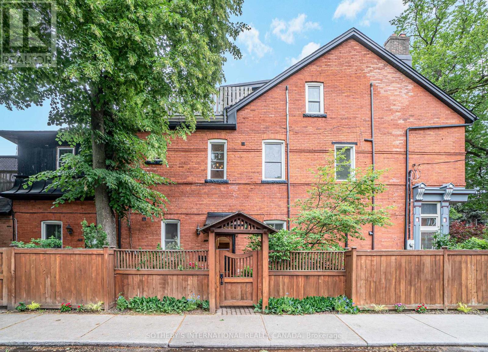 #2 - 225 Major Street, Toronto, Ontario  M5S 2L4 - Photo 23 - C13103454