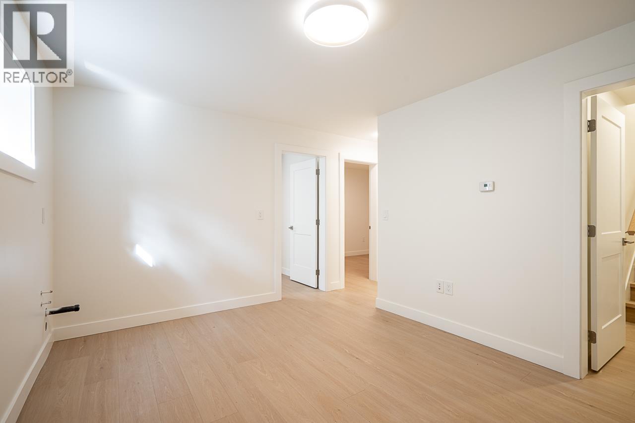 2 4875 Albert Street, Burnaby, British Columbia  V5C 2H4 - Photo 35 - R3110016