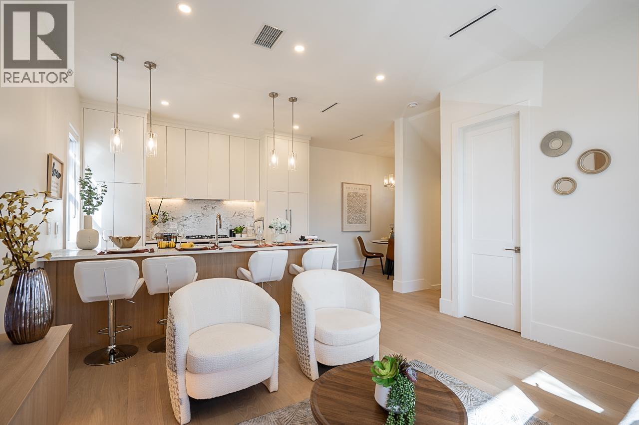 2 4875 ALBERT STREET, Burnaby, British Columbia