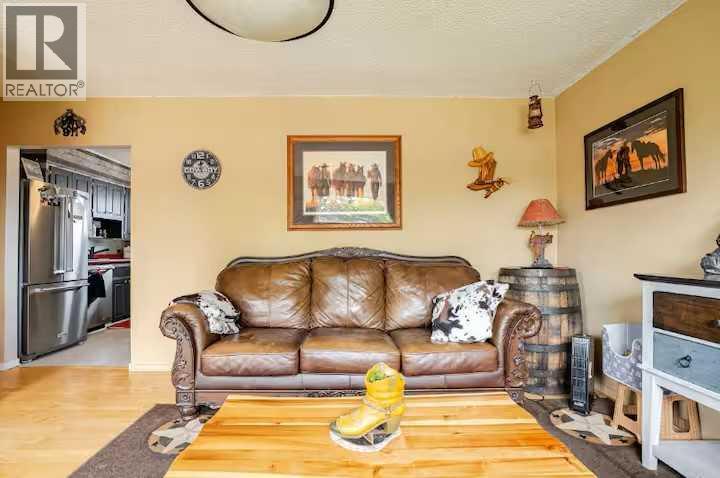1509 38 Street SE, Calgary, Alberta  T2A 1G7 - Photo 5 - A2292320