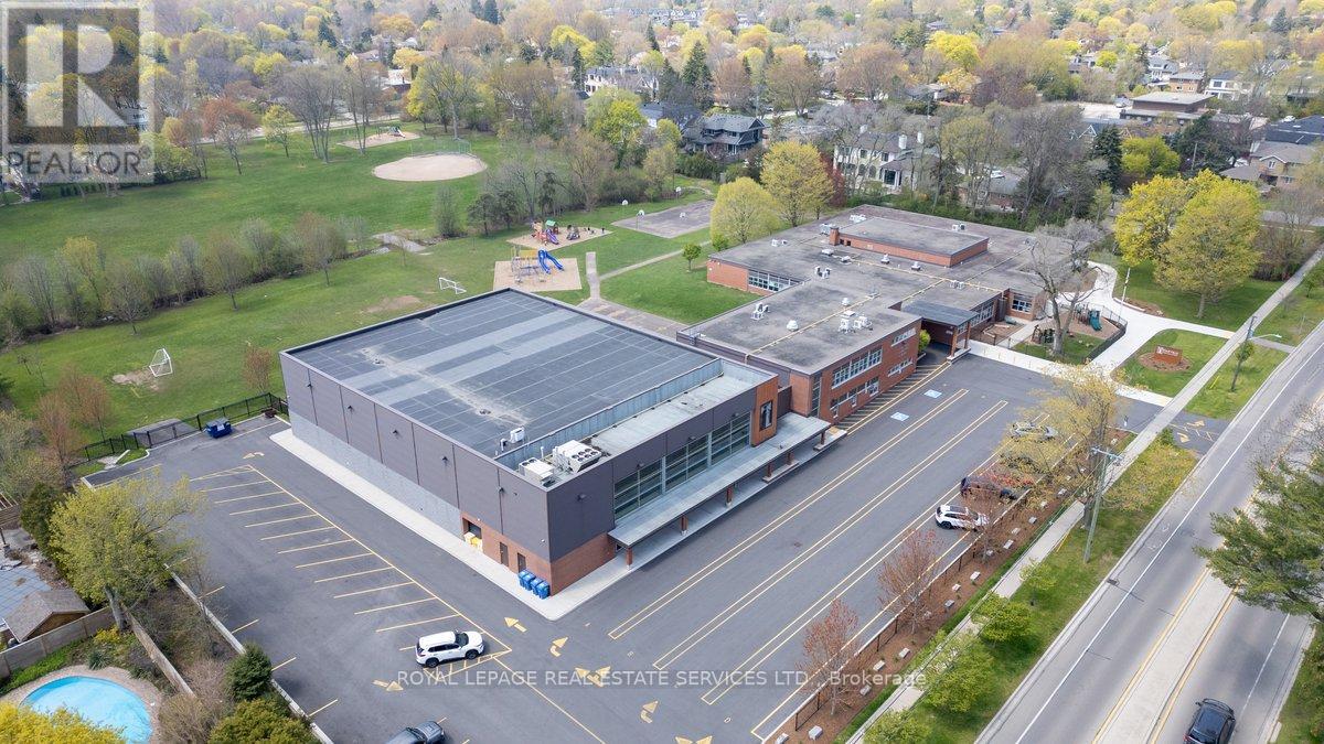 Upper - 62 Third Line, Oakville, Ontario  L6L 3Z5 - Photo 38 - W13106122