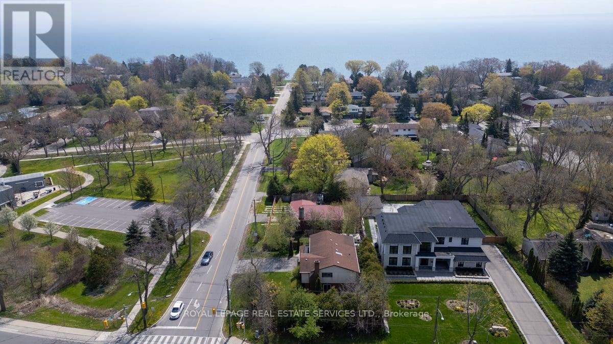 Upper - 62 Third Line, Oakville, Ontario  L6L 3Z5 - Photo 36 - W13106122