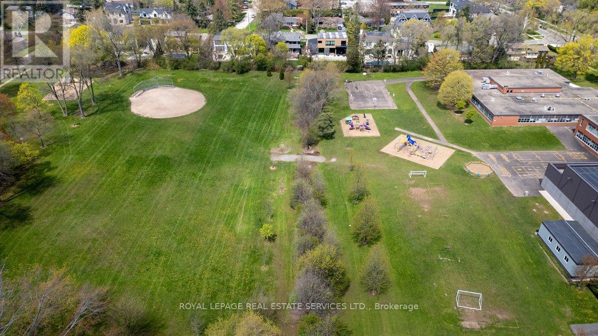 Upper - 62 Third Line, Oakville, Ontario  L6L 3Z5 - Photo 40 - W13106122