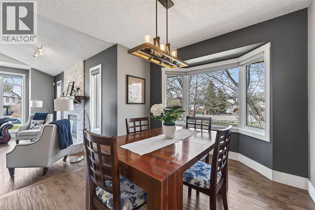 756 East Chestermere Drive, Chestermere, Alberta  T1X 1A6 - Photo 11 - A2309105