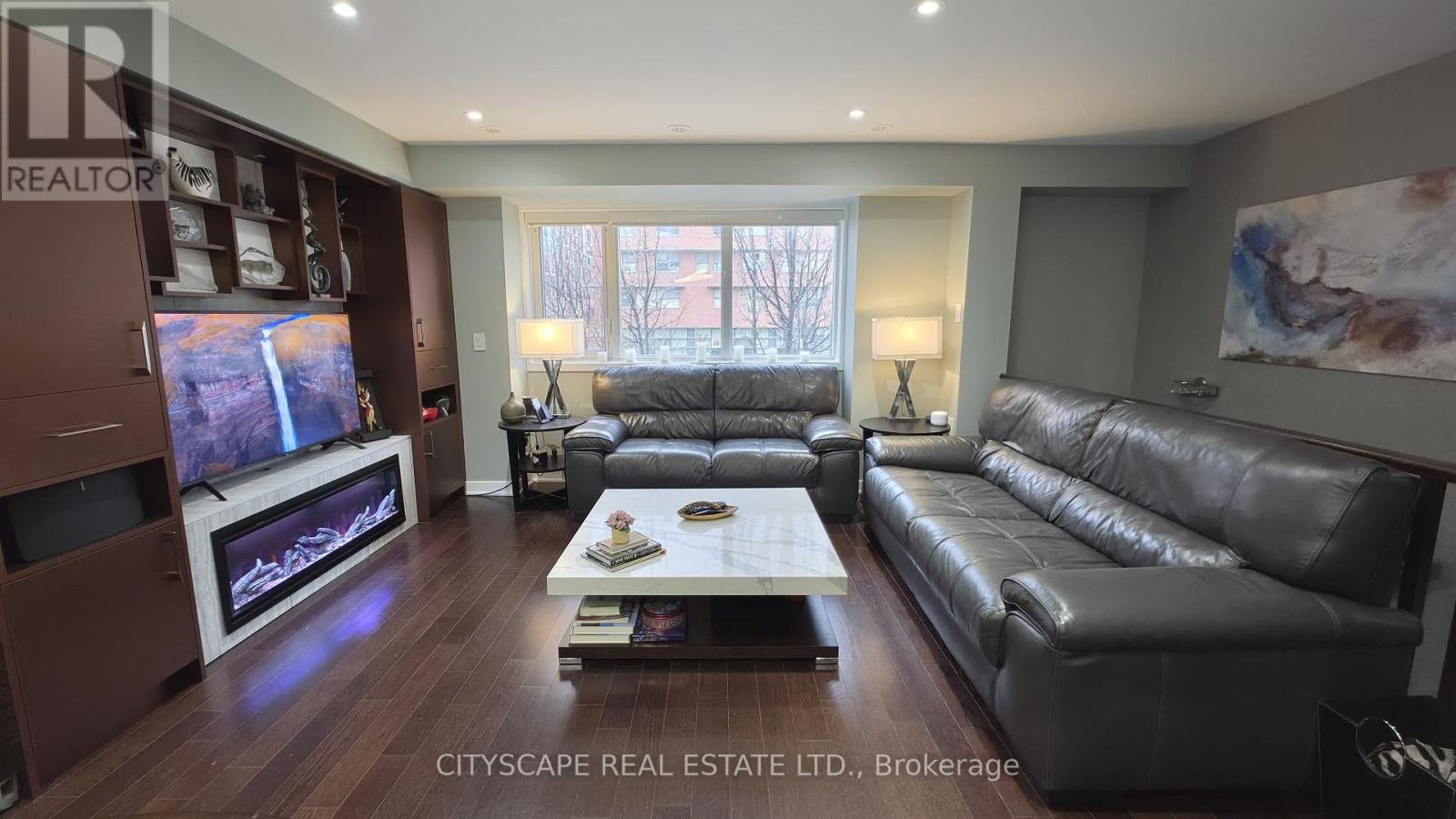 35 Oak Street, Toronto, Ontario  M5A 0A2 - Photo 11 - C13107668