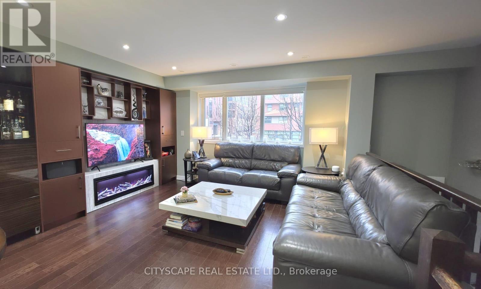 35 Oak Street, Toronto, Ontario  M5A 0A2 - Photo 15 - C13107668