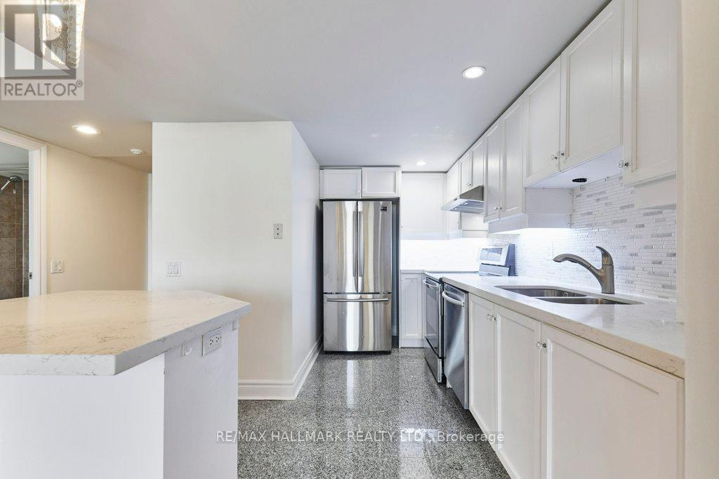 607 - 123 Eglinton Avenue, Toronto, Ontario  M4P 1J2 - Photo 3 - C13107700