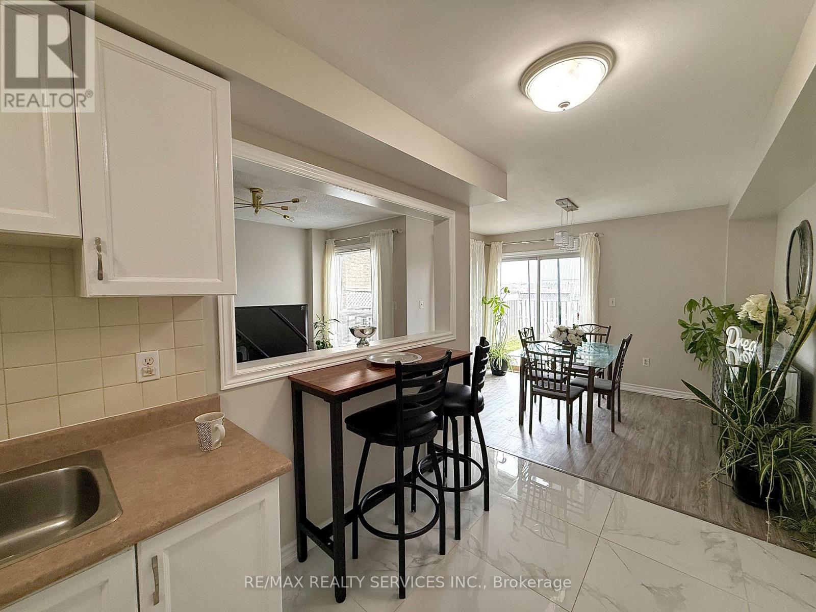 47 Quarry Edge Drive, Brampton, Ontario  L6V 4M7 - Photo 37 - W13107048