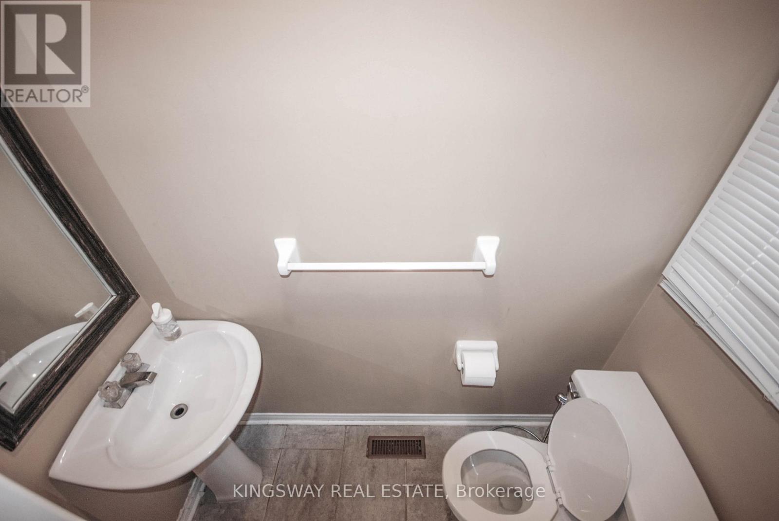 10 - 1485 Torrington Drive, Mississauga, Ontario  L5V 1Y3 - Photo 11 - W13107644