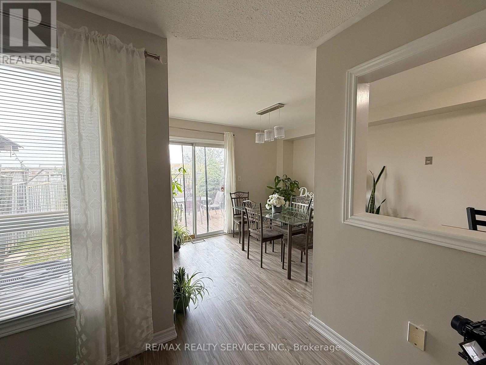 47 Quarry Edge Drive, Brampton, Ontario  L6V 4M7 - Photo 45 - W13107048