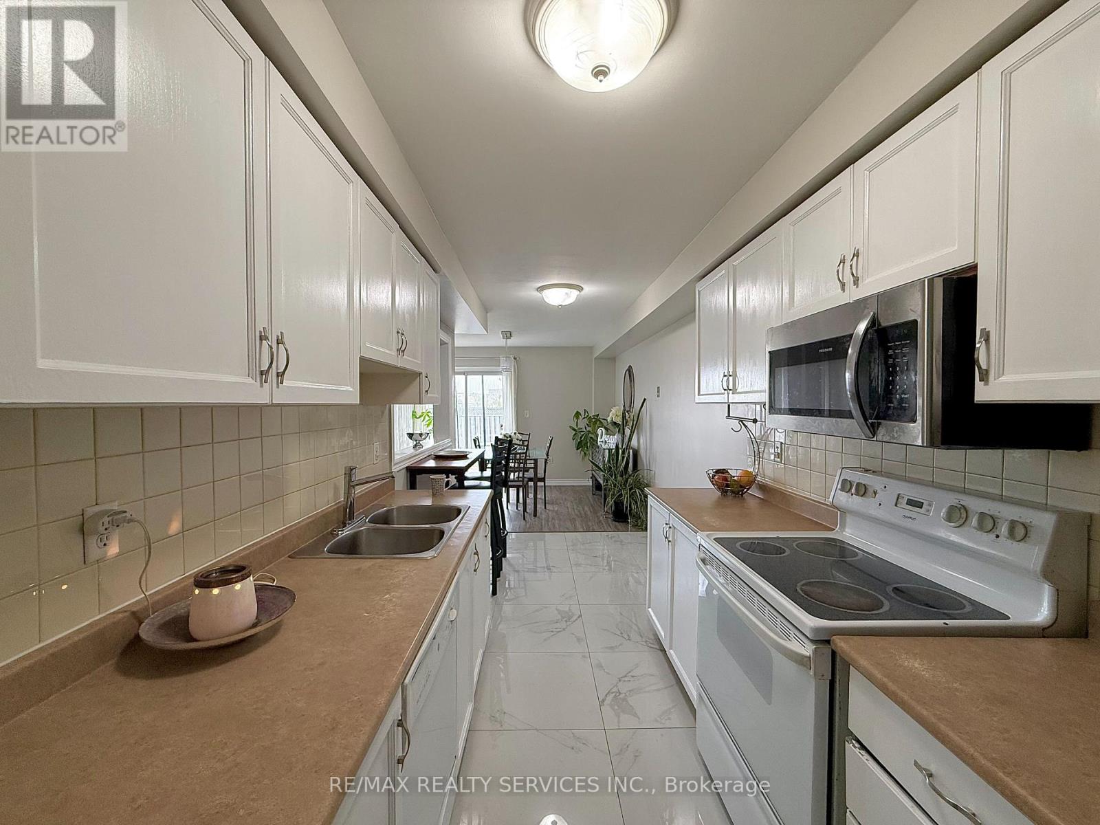 47 Quarry Edge Drive, Brampton, Ontario  L6V 4M7 - Photo 38 - W13107048