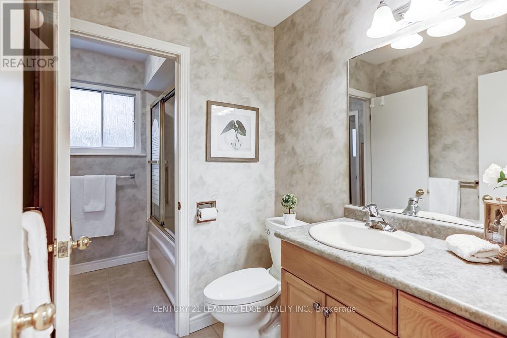 15 Bakerdale Road, Markham, Ontario  L3P 1J3 - Photo 23 - N13107712