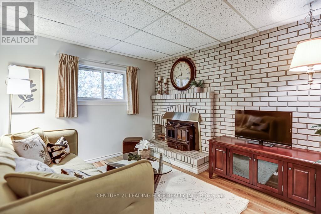15 Bakerdale Road, Markham, Ontario  L3P 1J3 - Photo 26 - N13107712