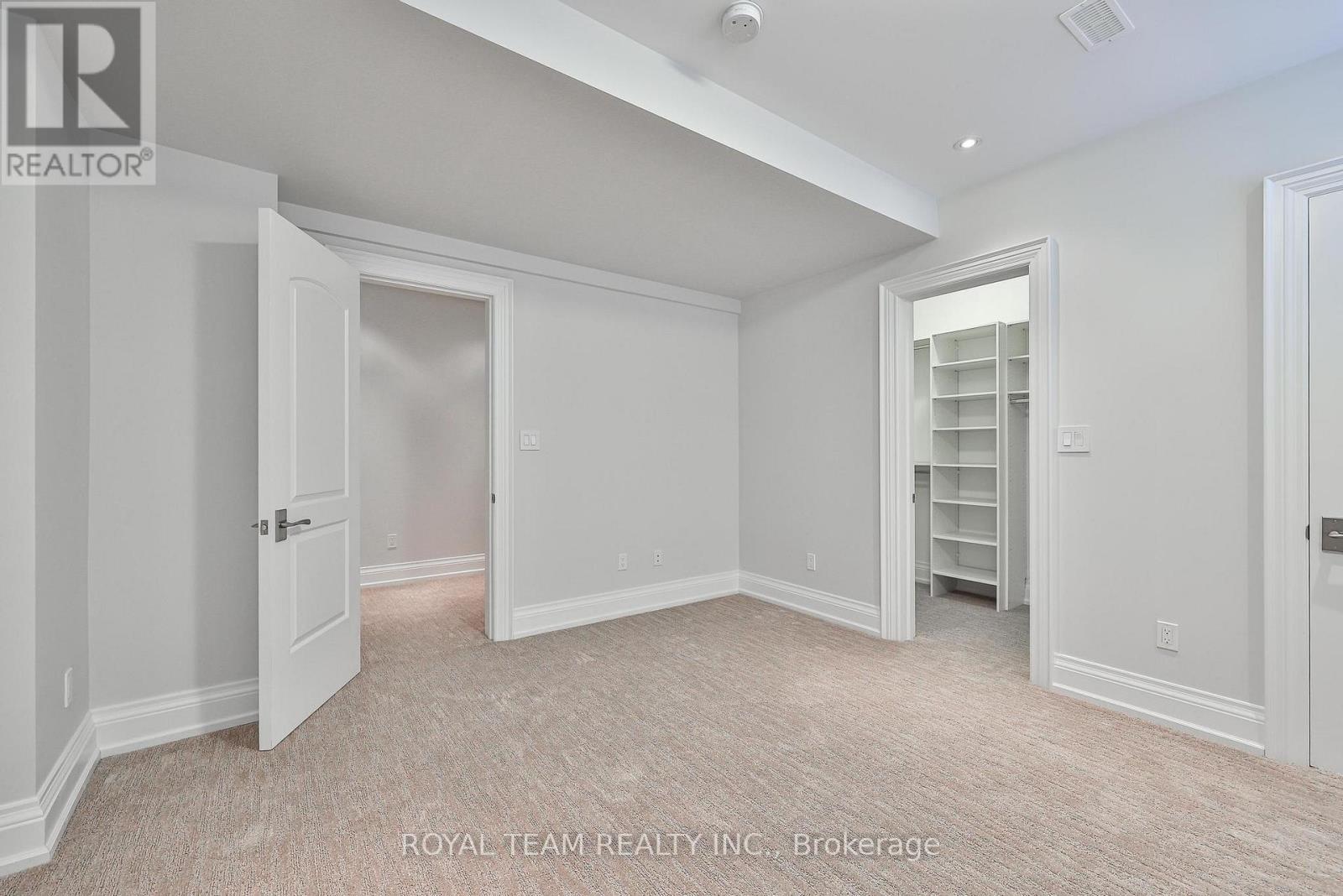 130 Elmwood Avenue, Richmond Hill, Ontario  L4C 1K9 - Photo 42 - N13107716