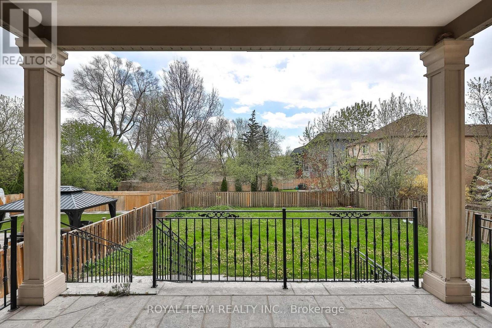 130 Elmwood Avenue, Richmond Hill, Ontario  L4C 1K9 - Photo 46 - N13107716