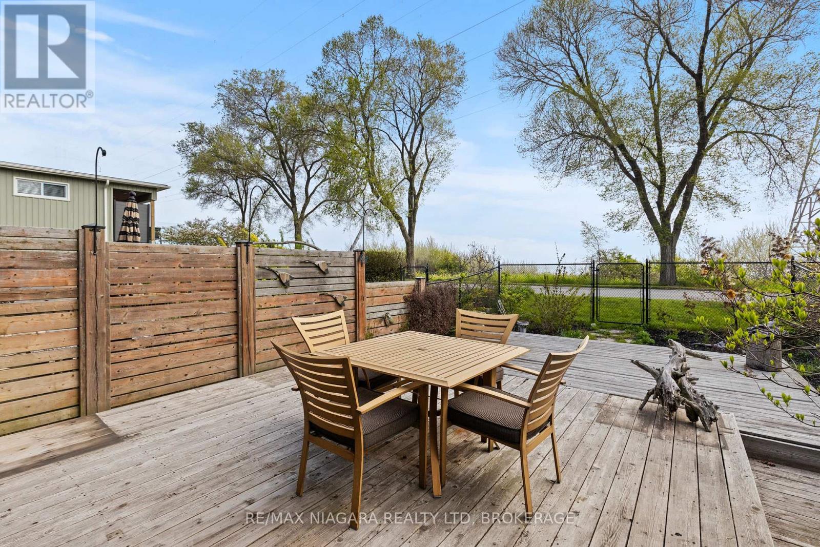 1069 Beach Boulevard, Hamilton, Ontario  L8H 6Z9 - Photo 32 - X12950128