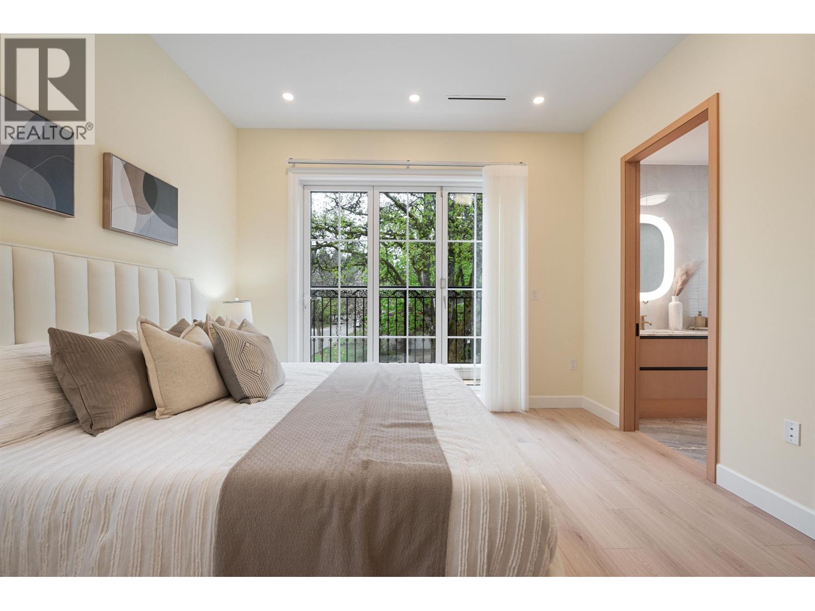 1 4503 W 15th Avenue, Vancouver, British Columbia  V6R 3B3 - Photo 17 - R3105738