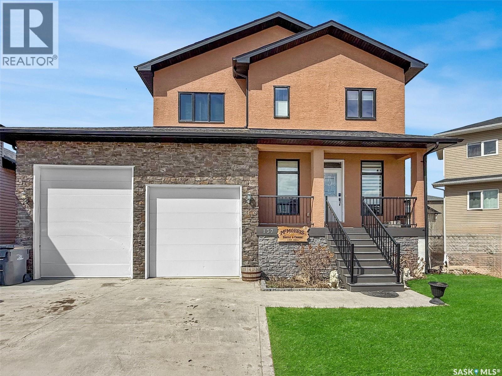 137 Valley Park Place, Swift Current, Saskatchewan  S9H 5N2 - Photo 1 - SK035488