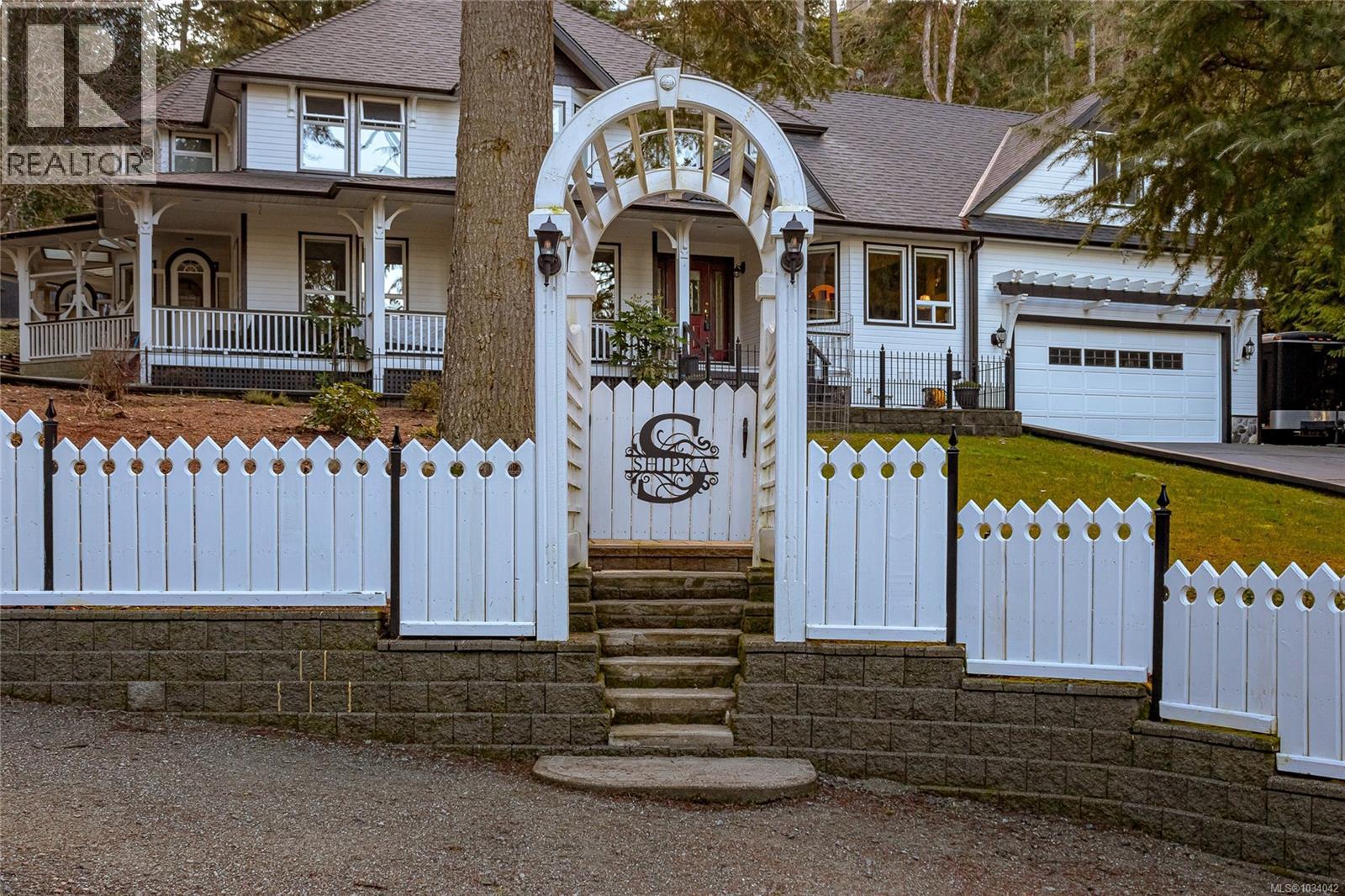 7072 Willis Point Rd, Central Saanich, British Columbia  V9E 2A1 - Photo 50 - 1034042