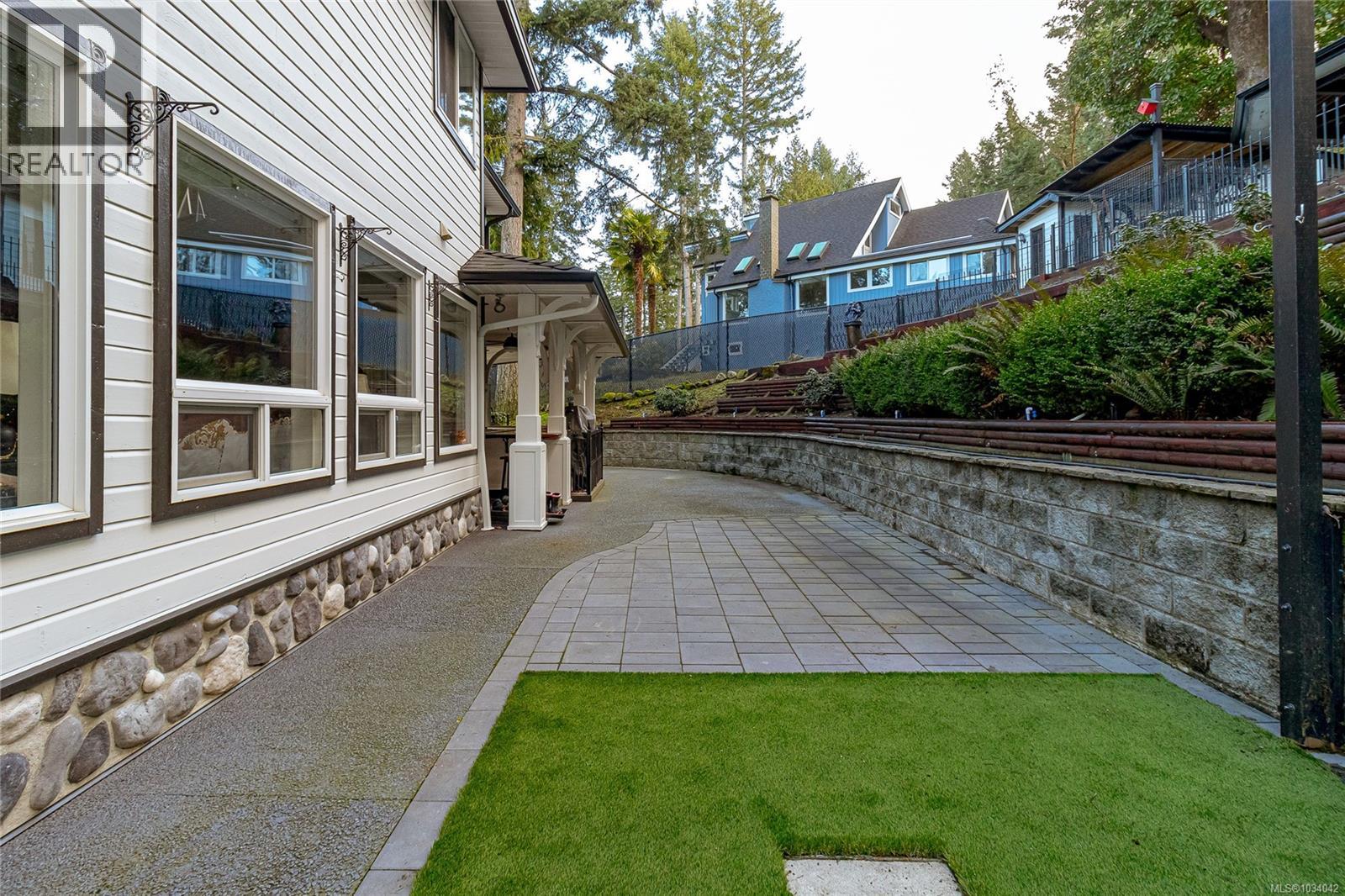 7072 Willis Point Rd, Central Saanich, British Columbia  V9E 2A1 - Photo 43 - 1034042