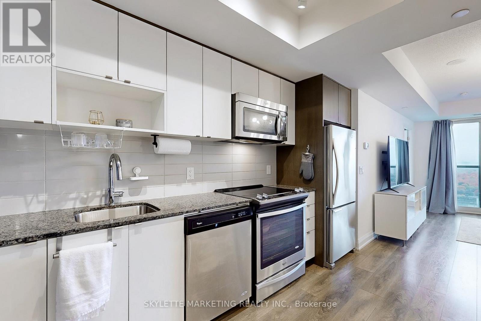 2505 - 9 Valhalla Inn Road, Toronto, Ontario  M9B 0B2 - Photo 12 - W13107656