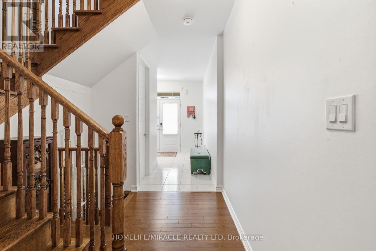 793 Whitlock Avenue, Milton, Ontario  L9E 1S5 - Photo 5 - W13107674