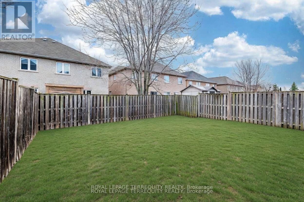 3926 Candlelight Drive, Mississauga, Ontario  L5M 8B3 - Photo 49 - W13107694
