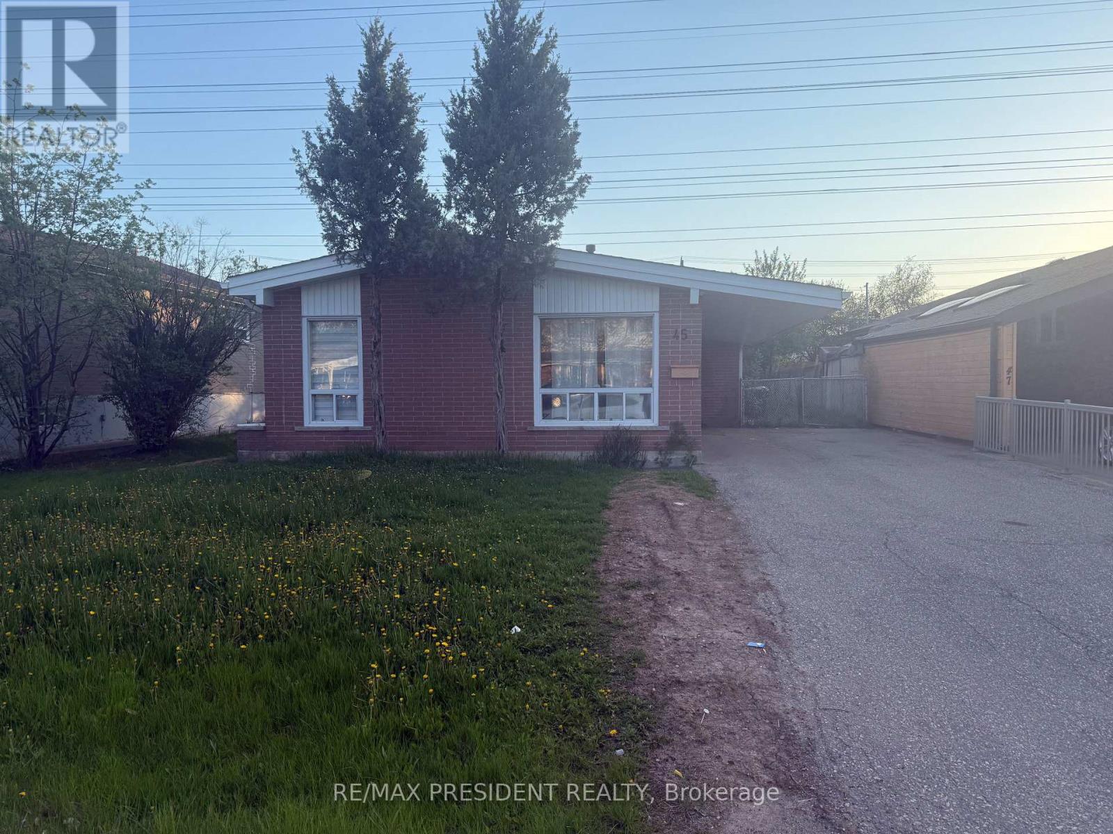 UPPER - 45 ELMVALE CRESCENT, Toronto, Ontario
