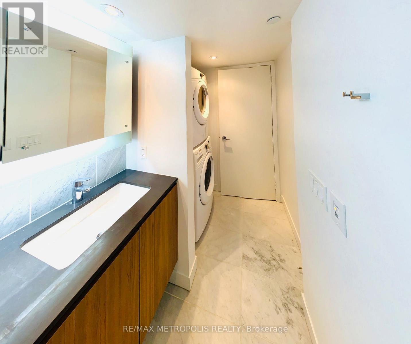 602 - 80 Queens Wharf Road, Toronto, Ontario  M5V 0J3 - Photo 9 - C13107738
