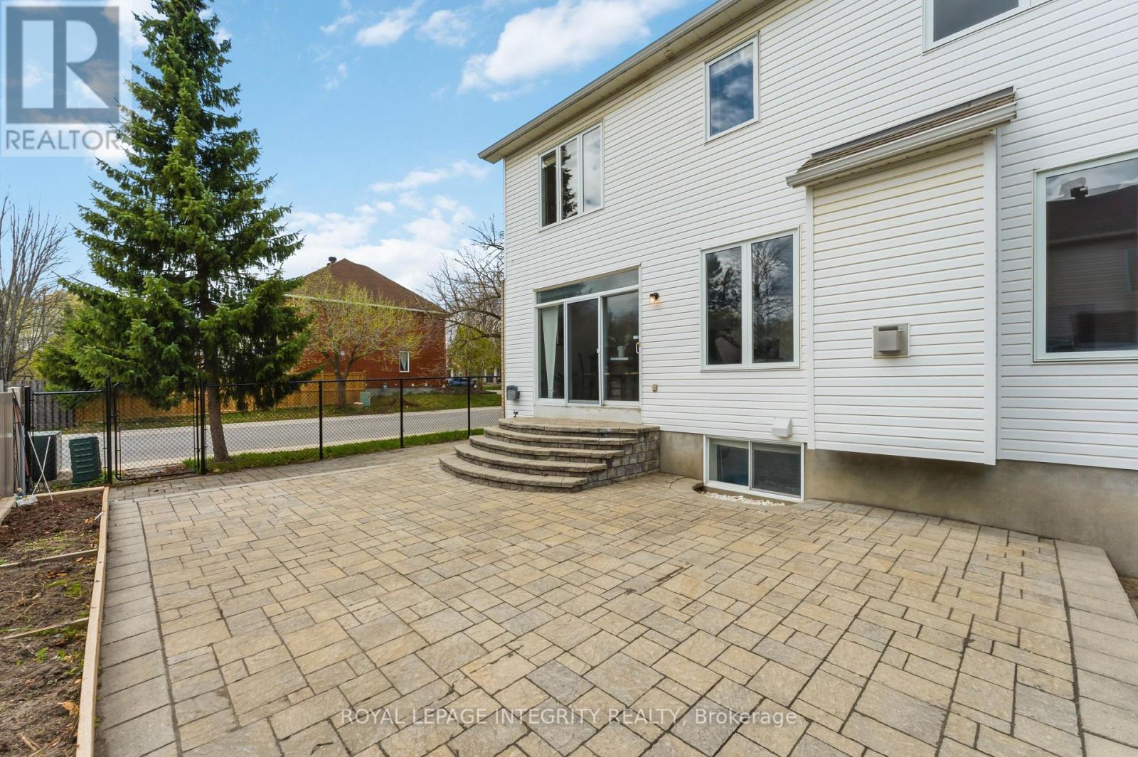 68 Greatwood Crescent, Ottawa, Ontario  K2G 6T6 - Photo 43 - X13107742
