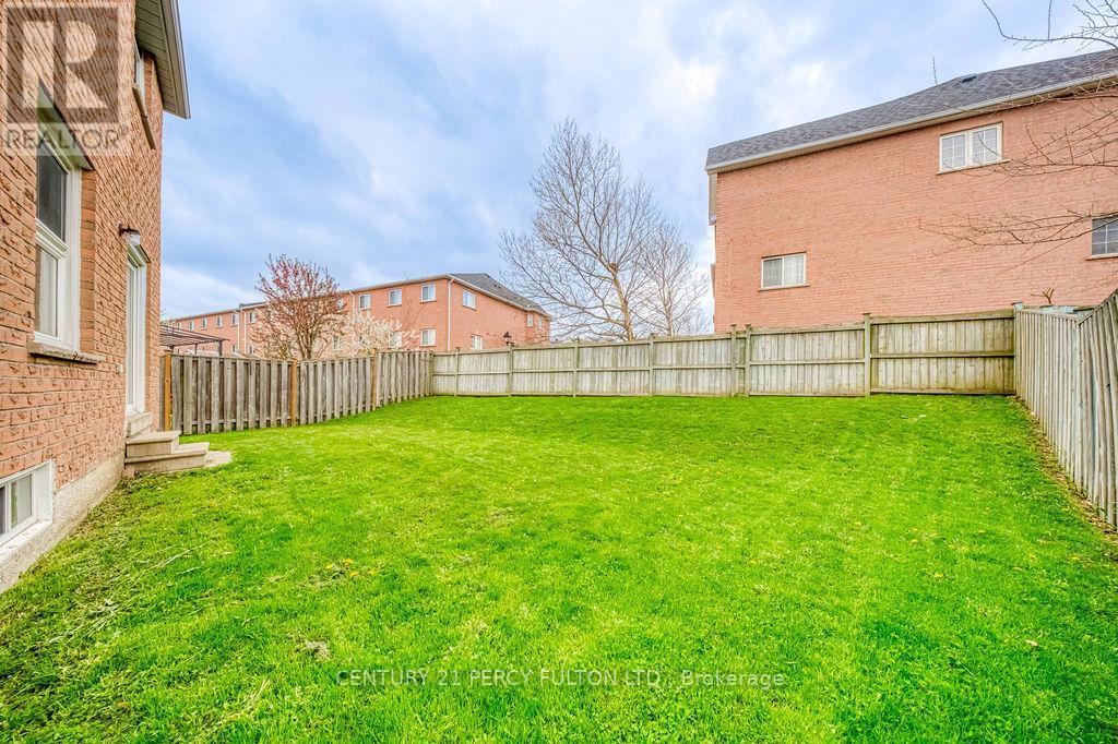 104 Laguna Crescent, Markham, Ontario  L3S 3G7 - Photo 34 - N13100968