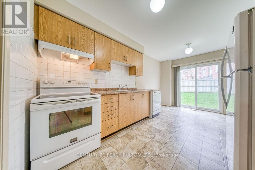 104 Laguna Crescent, Markham, Ontario  L3S 3G7 - Photo 8 - N13100968