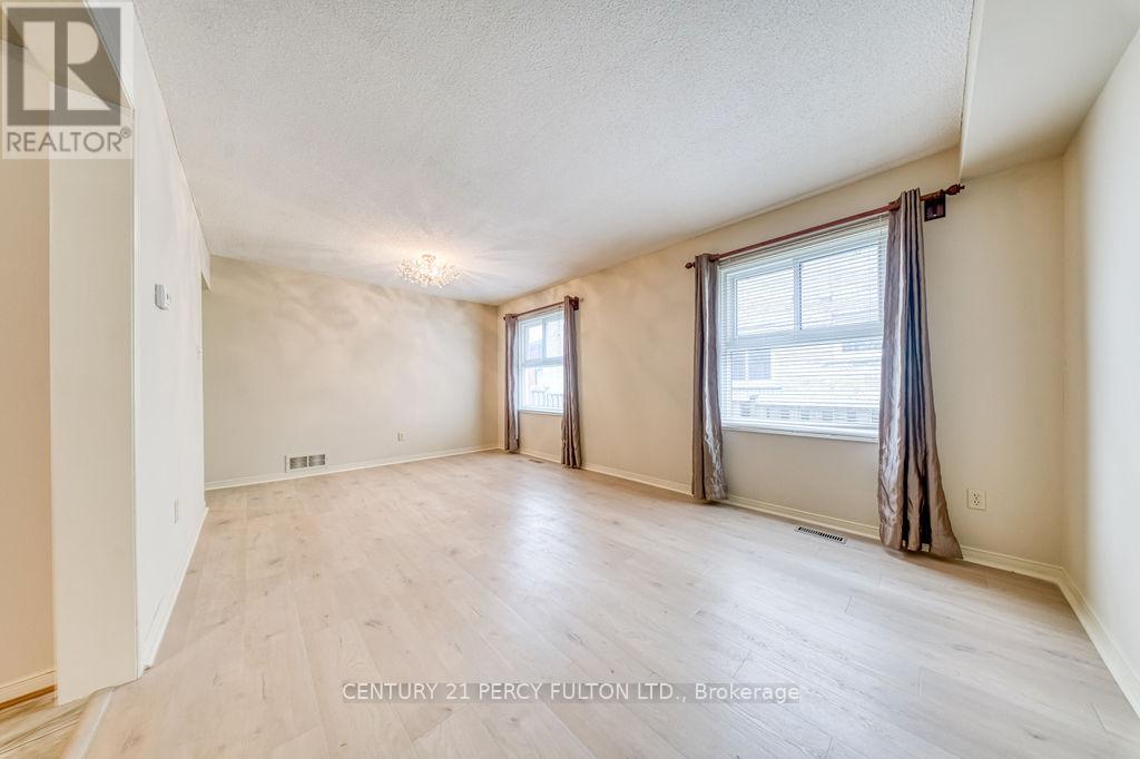 104 Laguna Crescent, Markham, Ontario  L3S 3G7 - Photo 4 - N13100968
