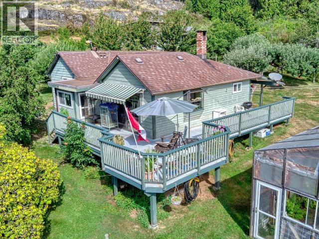 12328 Highway 101, Powell River, British Columbia  V8A 0M9 - Photo 1 - 18937
