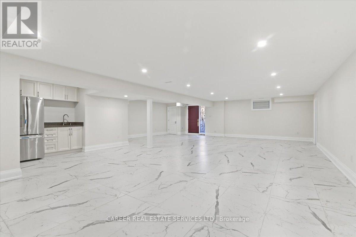 6 Bellehaven Crescent, Toronto, Ontario  M1M 1H3 - Photo 34 - E13107768