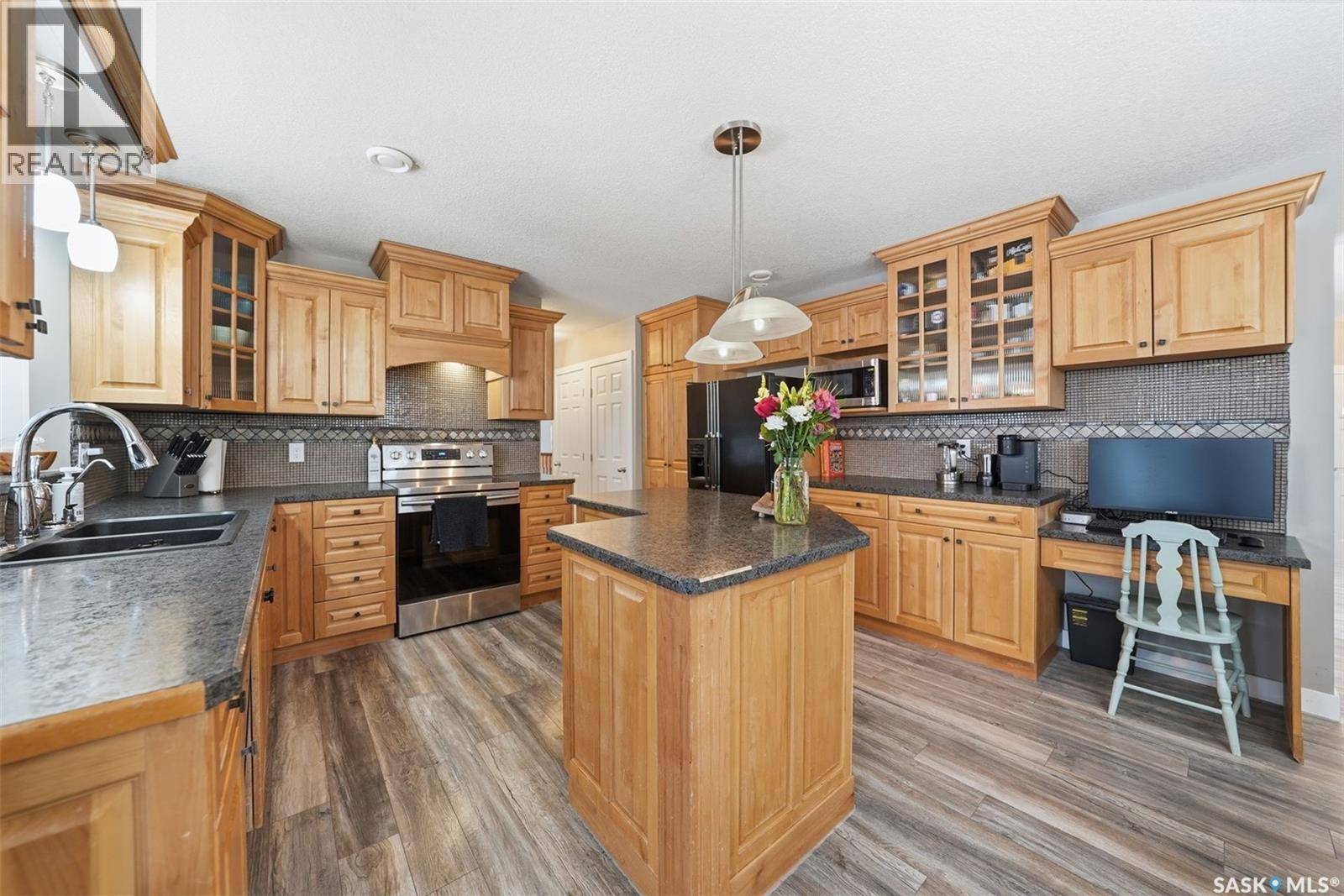 217 13th Avenue E, Watrous, Saskatchewan  S0K 4T0 - Photo 12 - SK033081