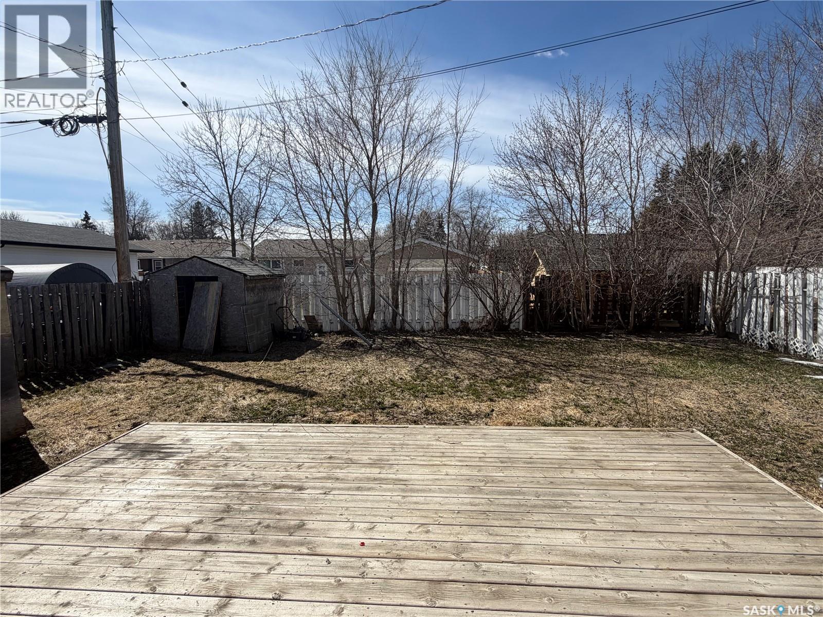 407 2nd Street E, Meadow Lake, Saskatchewan  S9X 1E8 - Photo 22 - SK033235