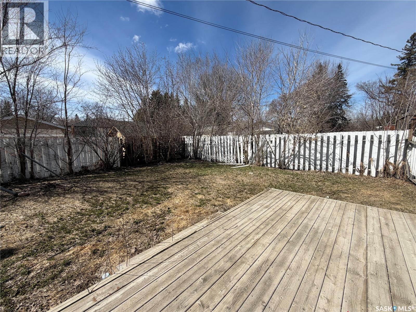 407 2nd Street E, Meadow Lake, Saskatchewan  S9X 1E8 - Photo 21 - SK033235