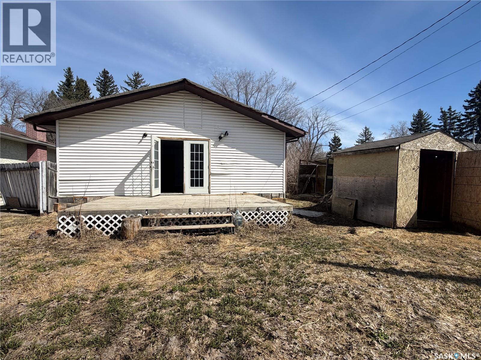 407 2nd Street E, Meadow Lake, Saskatchewan  S9X 1E8 - Photo 23 - SK033235