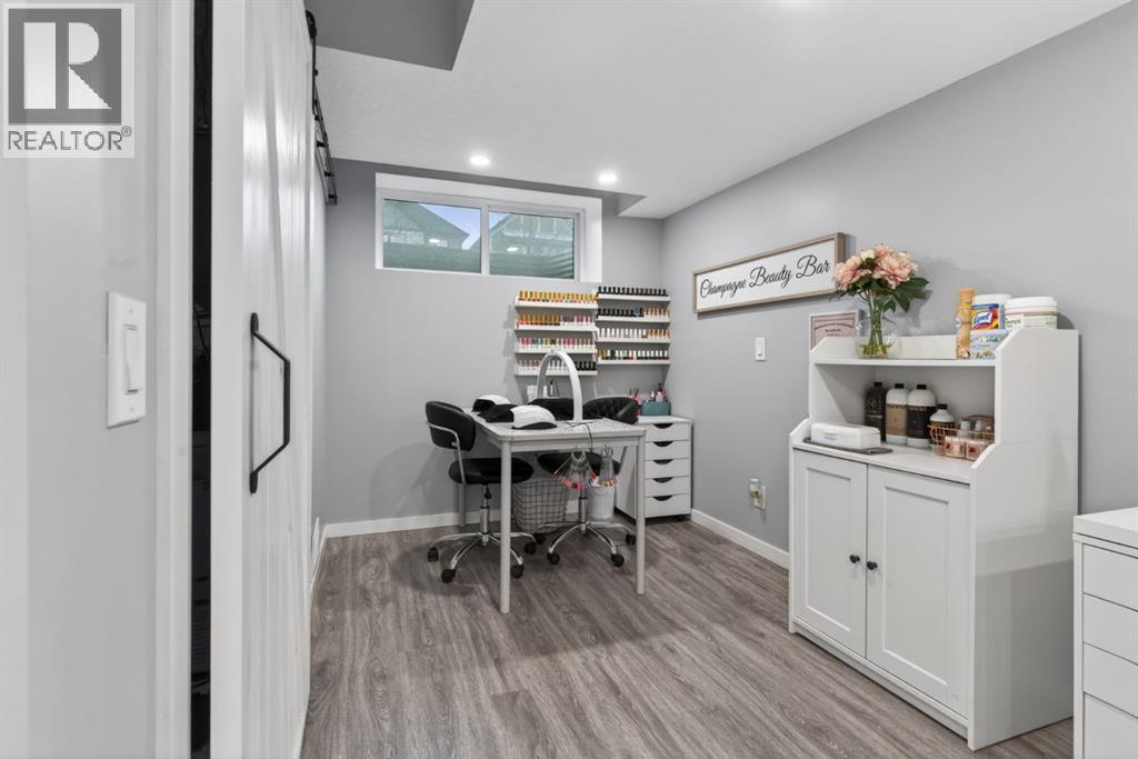 75 Masters Heights Se, Calgary, Alberta  T3M 2M7 - Photo 33 - A2305768