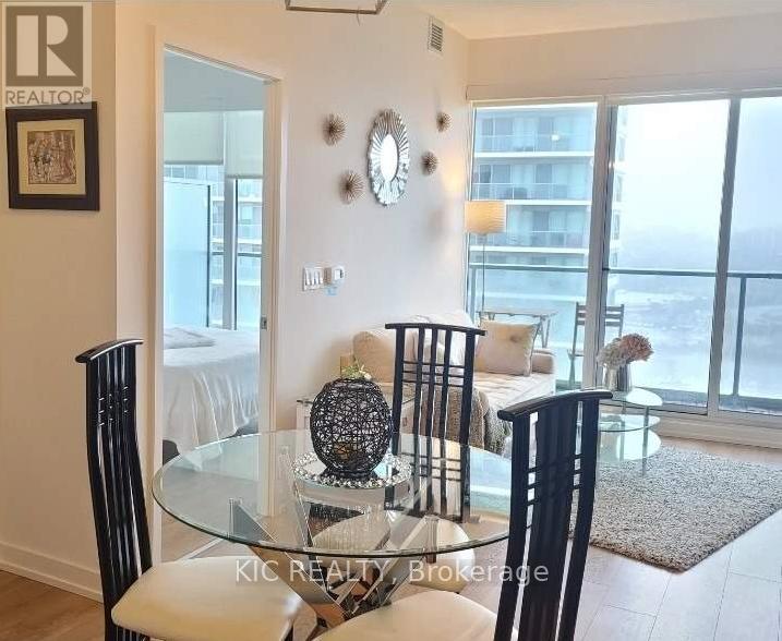 1709 - 115 Mcmahon Drive, Toronto, Ontario  M2K 0E3 - Photo 5 - C13107782